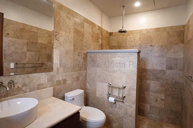 Casa en Venta en Condominio Monterán - Ultra Lujo, Exclusividad y Vista Panorámica al Campo de Golf