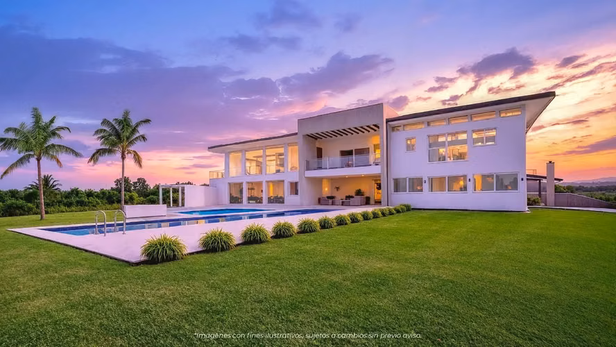 Casa en venta en Condominio Hacienda el Cafeto . Ribera de Belen . 100 % financiamiento