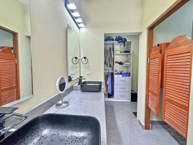 Casa Belen Cariari one-level home with pool