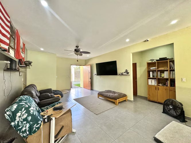 Casa Belen Cariari one-level home with pool