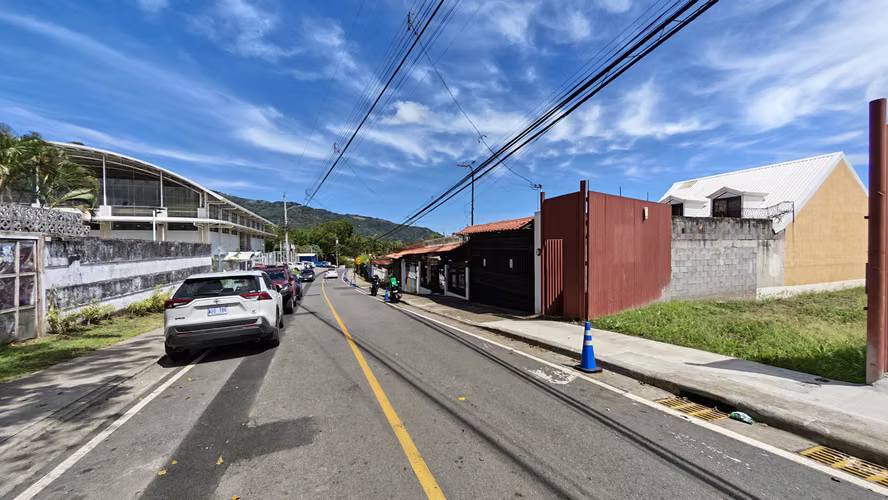Se vende lote centrico en Escazú - Imagen 5