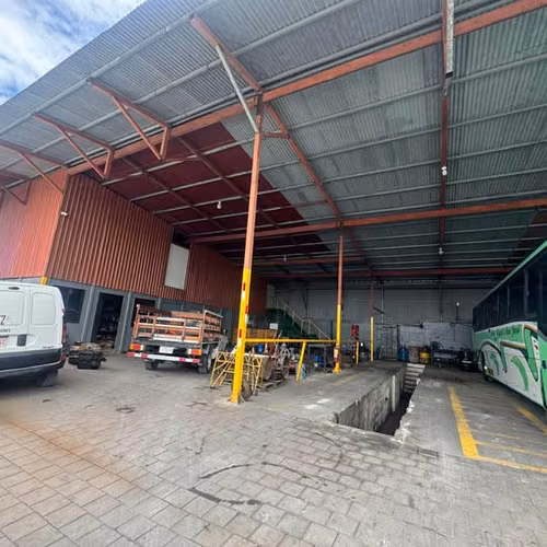 ALQUILER DE BODEGAS Y PREDIO - GUACIMA / ALAJUELA - Imagen 8