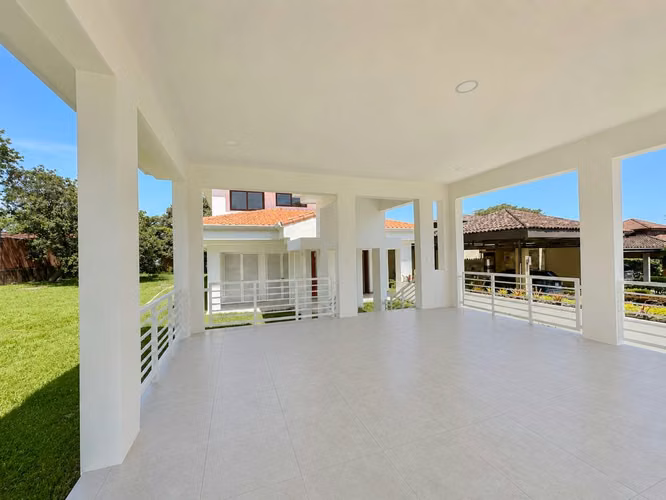 La Guácima - Casa a estrenar de 4 habitaciones +Servicio + Patio y Terraza- 415mt - Imagen 3