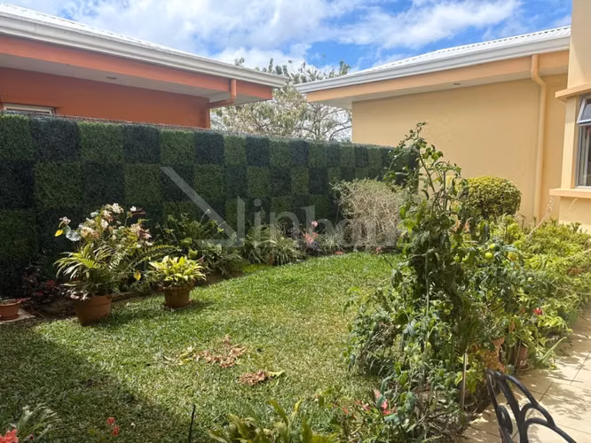 id # 41930 Venta casa en Residencial Altamonte