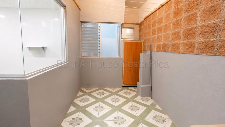 Casa en Venta en Condominio - Agua Caliente, Cartago