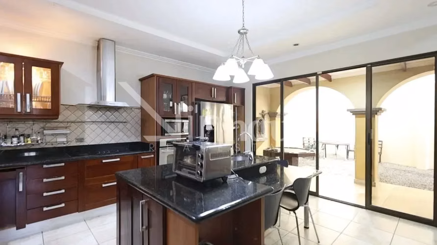 id 42315 Alquiler de Casa en Residencial, Pinares, - Imagen 4