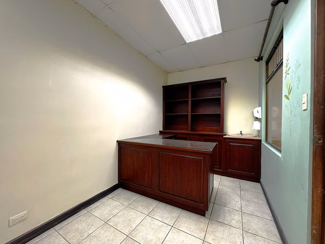 Edificio en Venta en el Centro de Tres Ríos | Excelente Ubicación Comercial lcsr - Imagen 10