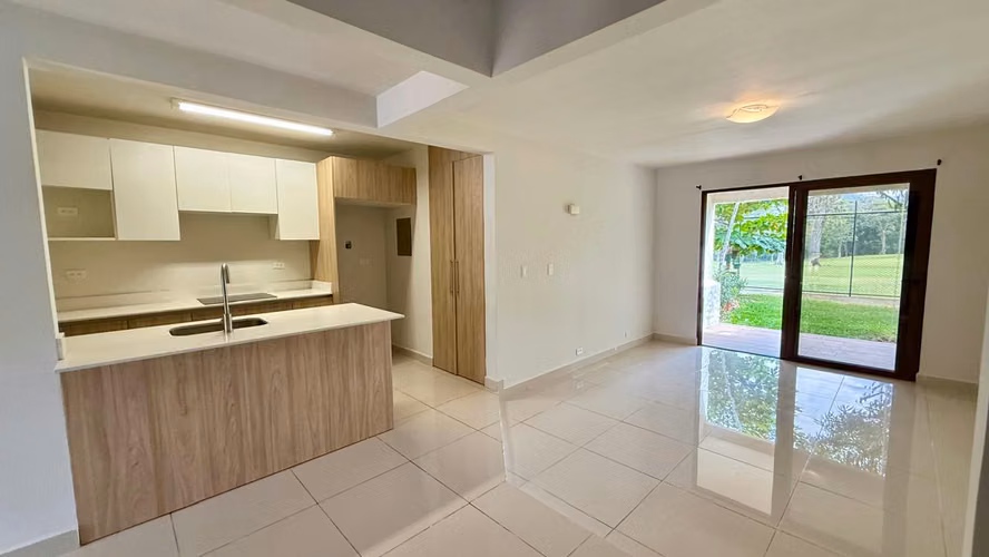 Alquiler Apartamento Heredia Belén Cariari | Condominio Vista al Golf | Piscina Privada - Imagen 3
