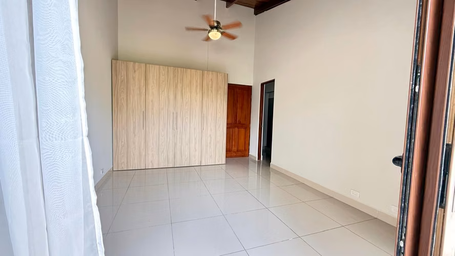 Alquiler Apartamento Heredia Belén Cariari | Condominio Vista al Golf | Piscina Privada - Imagen 17