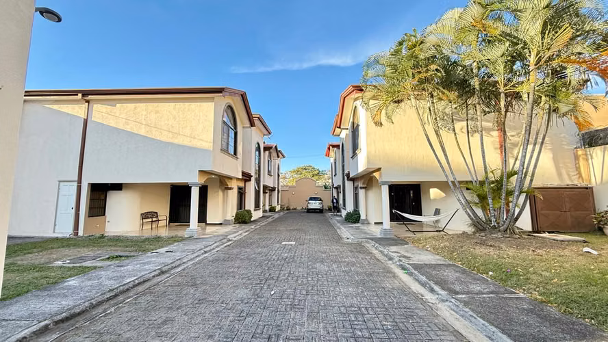 House for rent in Heredia, Bethlehem Los Arcos - 124; Spaces and garden