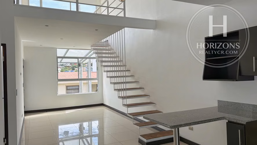 Casa en Venta en Condominio Lomas de Montes de Oca en Sabanilla 3 NJA1410JB