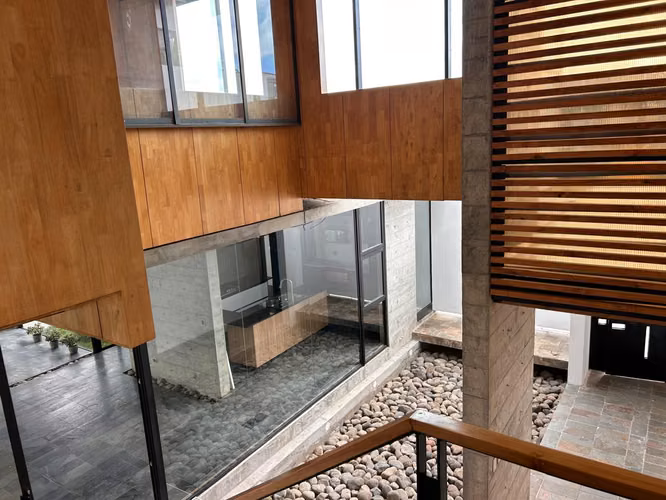 Bosques de Altamonte Maravillosa Casa Moderna #1157