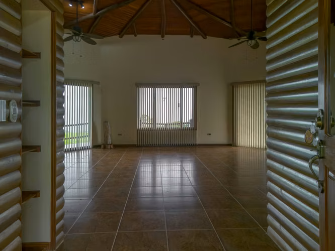 ESPECTACULAR CASA EN VENTA EN JCB RANCH, LA RESERVA, SAN CARLOS