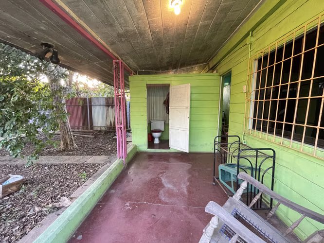 Propiedad en Venta en el Centro de Esparza | Ubicación Premium | Precio Negociable