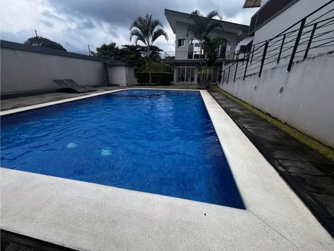 Alquiler apartamento en San Pablo de Heredia, condominio , amplio con piscina - Imagen 17