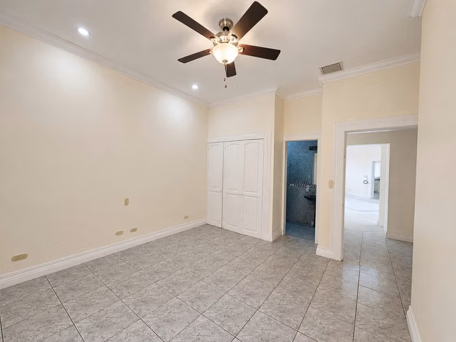 CIUDAD CARIARI, BELEN-HEREDIA - 3DOR/3.5BA - 400M2 - Imagen 13