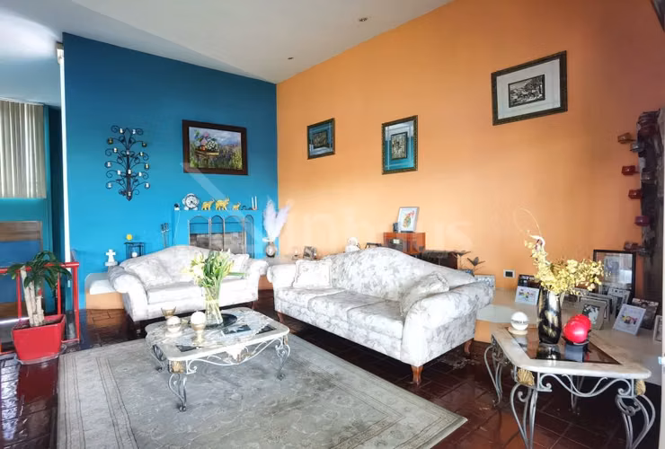 id # 42294 Venta de casa con amplia zona verde - La Unión