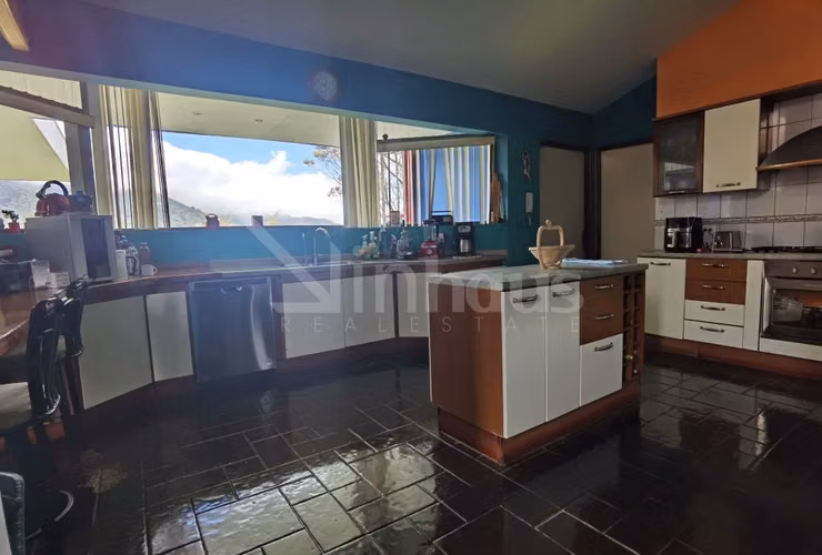 id # 42294 Venta de casa con amplia zona verde - La Unión