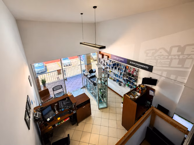 Venta de Local Comercial / Oficina / Negocio en Belén