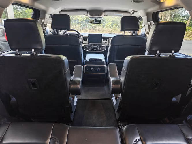 Ford Expedición ,V6 Gasolina Automático, 4x4,  7 Pax, Full Extras - Imagen 12