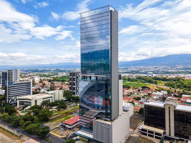 Penthouse for Sale - Floor 32 - 124; Hilton La Sabana