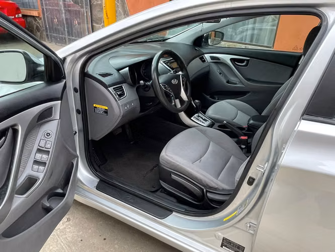 Hyundai elantra