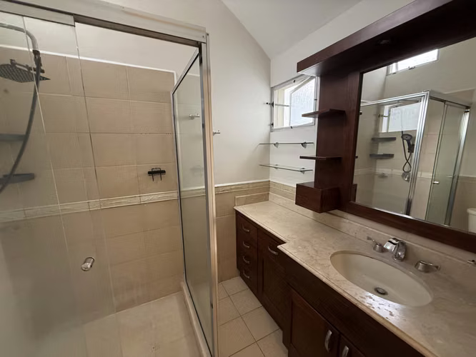 Casa en Venta 3 habitaciones, terraza y jardín| Condominio Interamericana, San Pablo de Heredia
