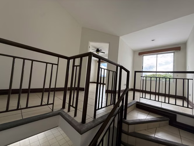 Casa en Venta 3 habitaciones, terraza y jardín| Condominio Interamericana, San Pablo de Heredia