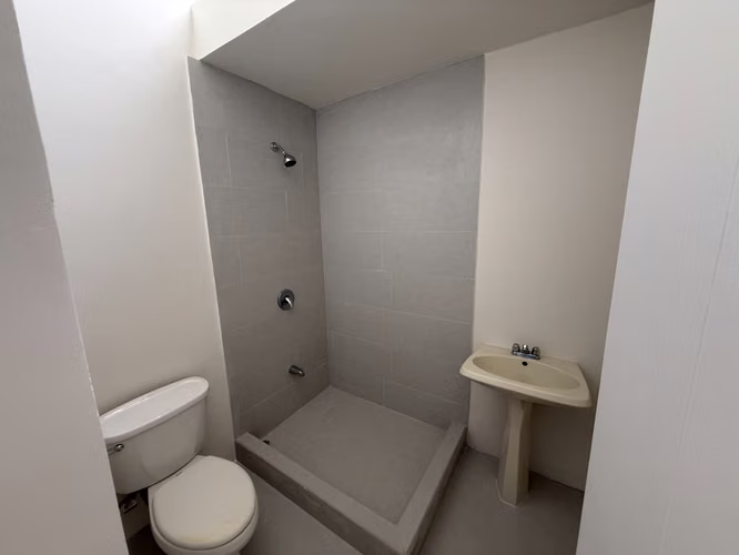 Casa en Venta 3 habitaciones, terraza y jardín| Condominio Interamericana, San Pablo de Heredia