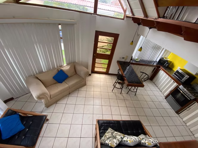 Alquiler de apartamento amueblado en Guayabos de Curridabat - Imagen 4