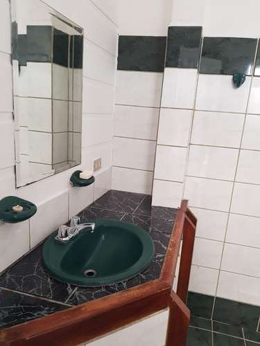 Alquiler de apartamento amueblado en Guayabos de Curridabat