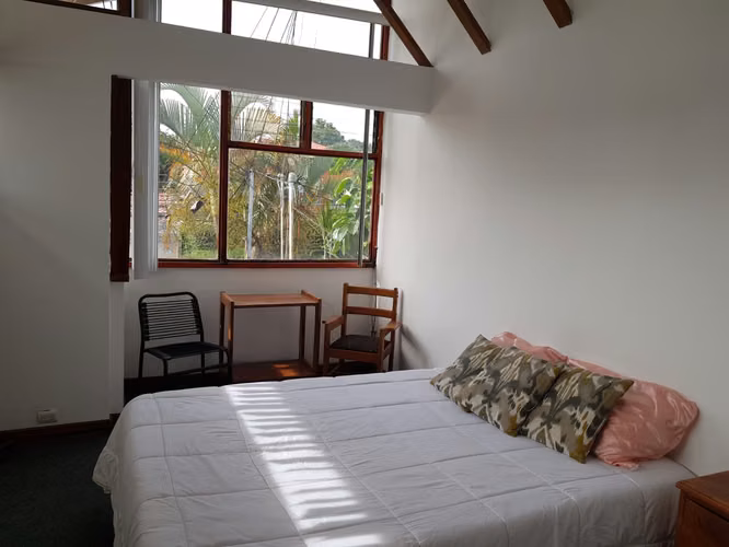 Alquiler de apartamento amueblado en Guayabos de Curridabat - Imagen 2
