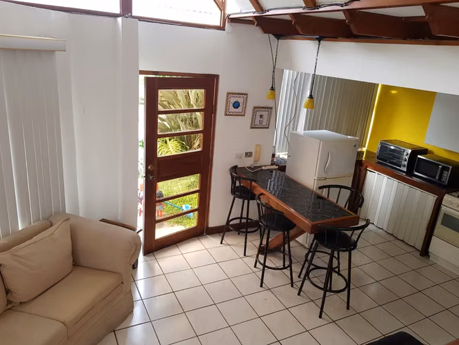 Alquiler de apartamento amueblado en Guayabos de Curridabat - Imagen 11