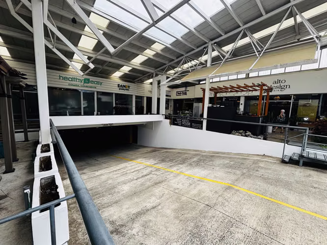 Kiosko comercial 12m2 San Rafael de Escazú seguridad parqueo - Imagen 5