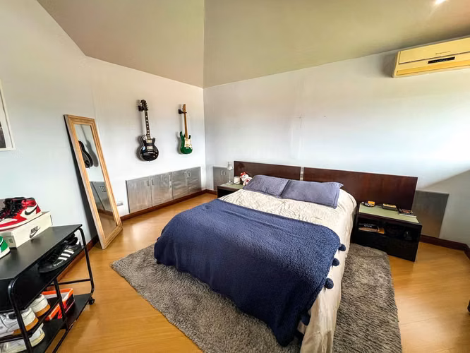 Casa con gimnasio y cancha de tenis en Moravia - Imagen 19