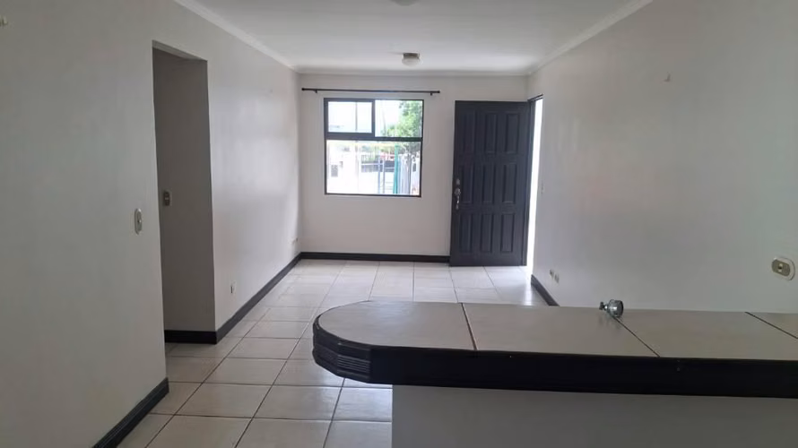 ALQUILO APARTAMENTO  SANTA ANA  RIO ORO