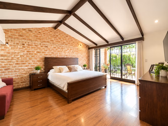 Casa en condominio pequeño en Guayabos, Curridabat