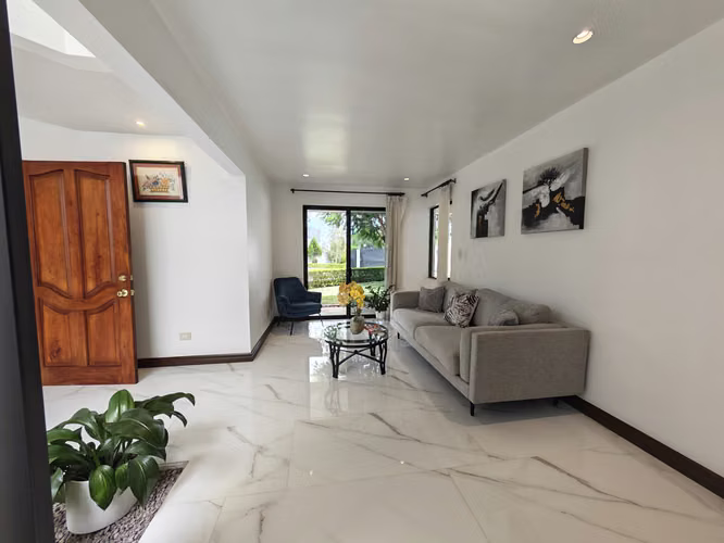 Casa en venta de un nivel, Belén centro,Heredia.