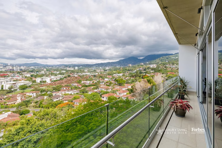 21453 - Apartamento Contemporáneo, 2 hab+servicio en venta, Cerro Alto - Imagen 10
