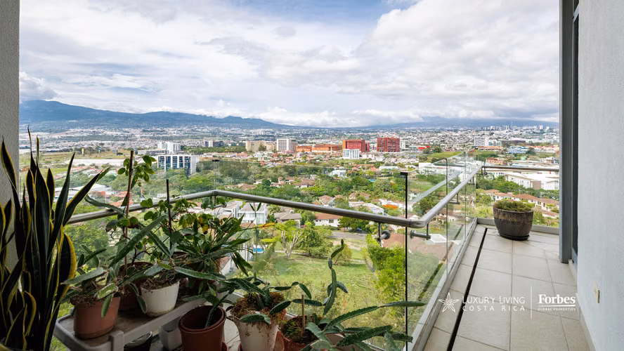 21453 - Apartamento Contemporáneo, 2 hab+servicio en venta, Cerro Alto - Imagen 12