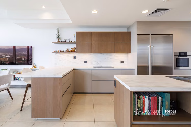 21453 - Apartamento Contemporáneo, 2 hab+servicio en venta, Cerro Alto - Imagen 5