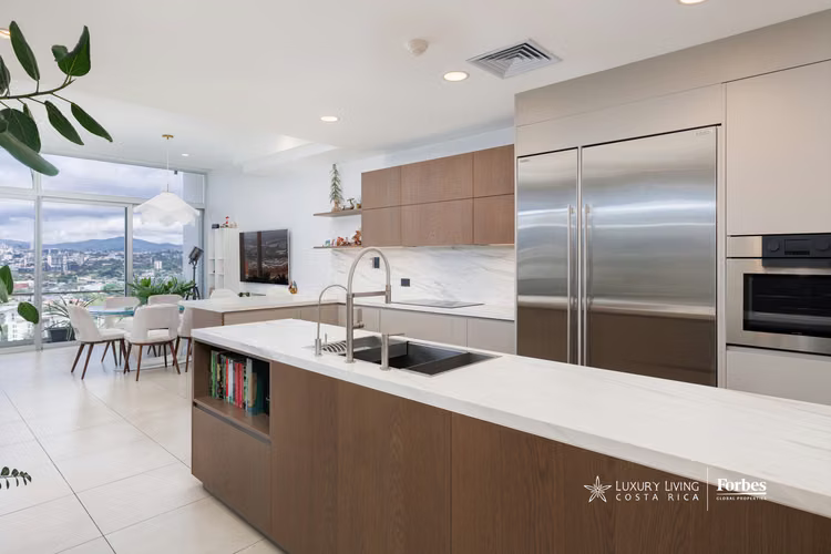 21453 - Apartamento Contemporáneo, 2 hab+servicio en venta, Cerro Alto - Imagen 2
