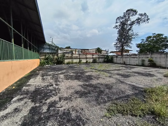 Propiedad Esquinera Uso Industrial en San Joaquín de Flores, Heredia - Imagen 9