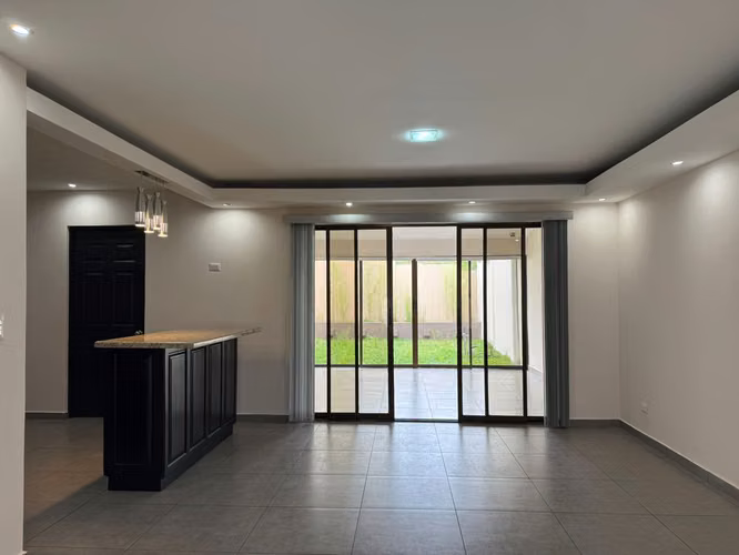 Casa Moderna en Venta en Condominio Terrafé - Imagen 2