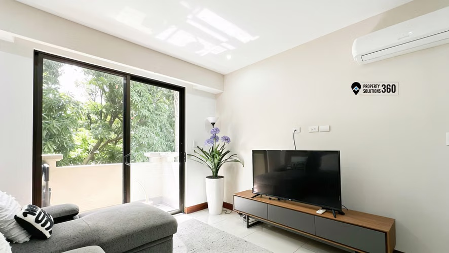 Apartamento amueblado en Santa Ana | Montesol | Aire acondicionado | Parqueo doble - Imagen 6