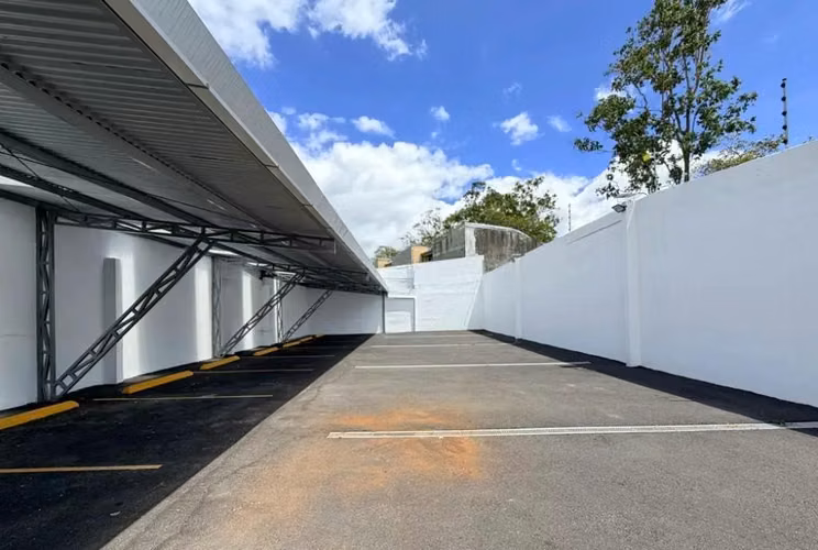 PROPIEDAD PARA OFICINAS EN ROHRMOSER - Imagen 2