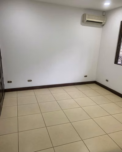 ALQUILER CASA EN RESIDENCIAL PRIVADO ROHRMOSER/PAVAS/SAN JOSE - Imagen 15