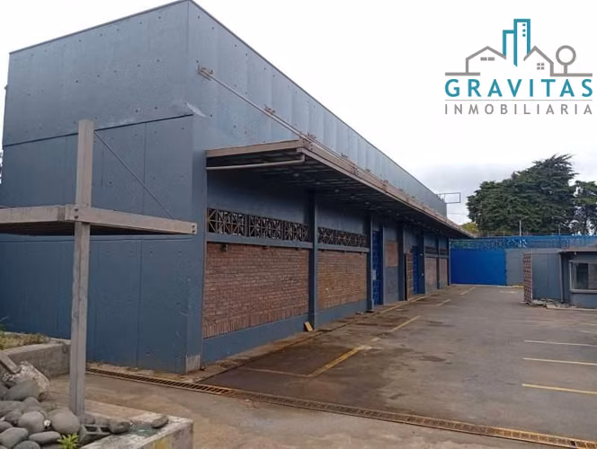 Alquiler de bodega en Guadalupe, Ipís 1465m2 ID 2011