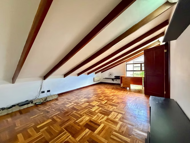 HERMOSA CASA AMUEBLADA EN CONDOMINIO EN LINDORA, SANTA ANA - Imagen 7