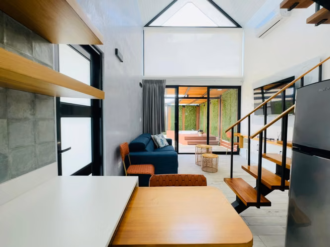 EN VENTA | Propiedad moderna con dos lofts independientes en Huacas, Tamarindo, Guanacaste